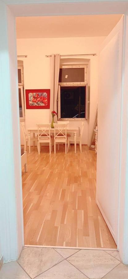 Premier Studio 2P Lg Apartman Bécs Kültér fotó